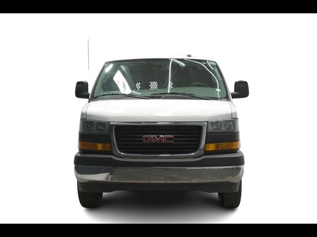 2020 GMC Savana Base