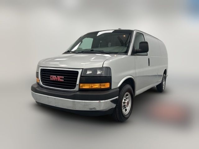 2020 GMC Savana Base