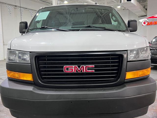 2020 GMC Savana Base