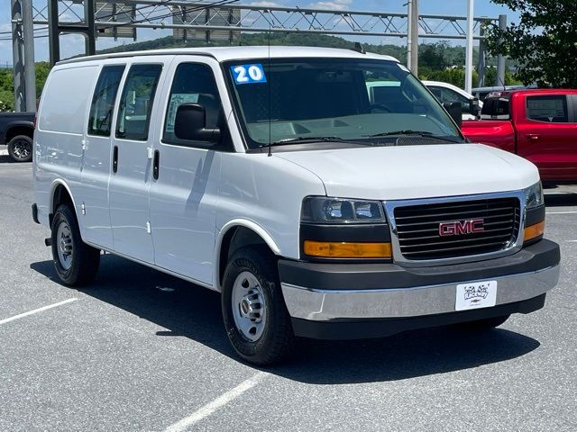 2020 GMC Savana Base