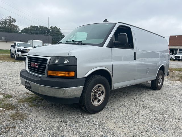 2020 GMC Savana Base