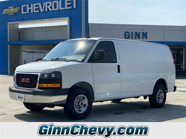 2020 GMC Savana Base