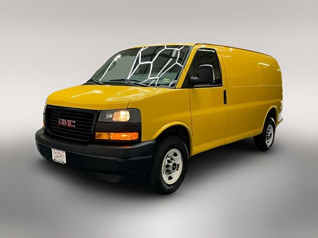 2020 GMC Savana Base