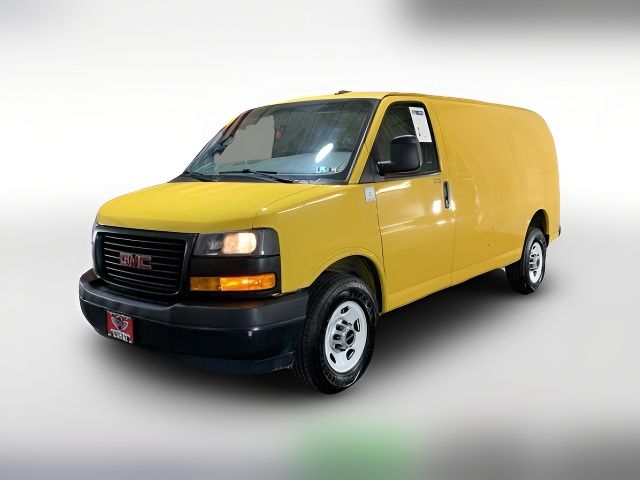 2020 GMC Savana Base