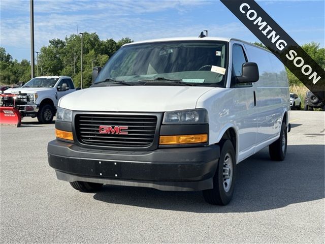 2020 GMC Savana Base