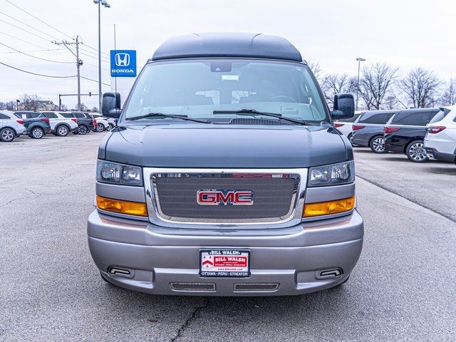 2020 GMC Savana Base