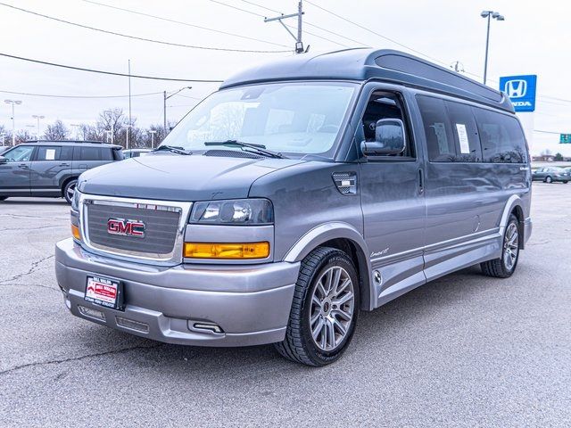 2020 GMC Savana Base