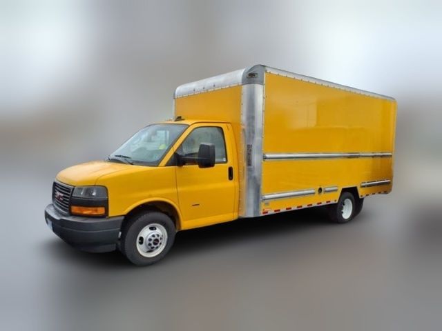 2020 GMC Savana Base