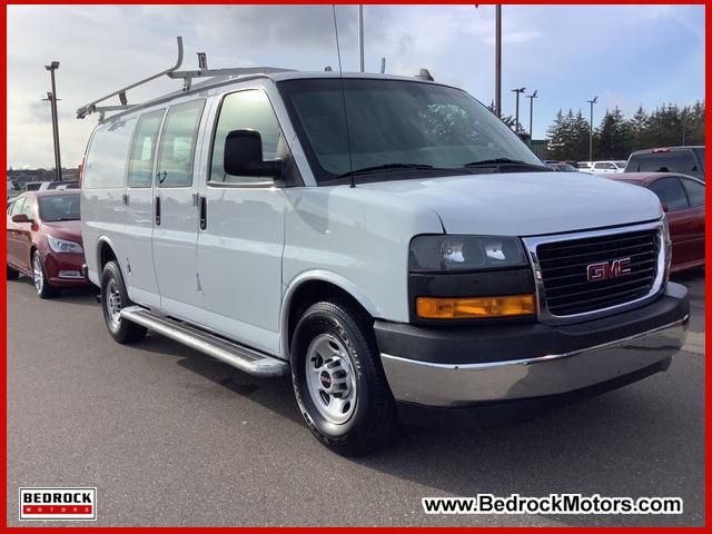 2020 GMC Savana Base