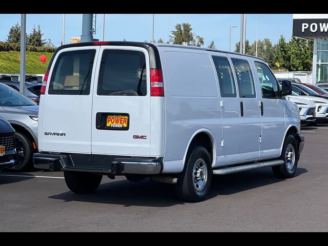 2020 GMC Savana Base