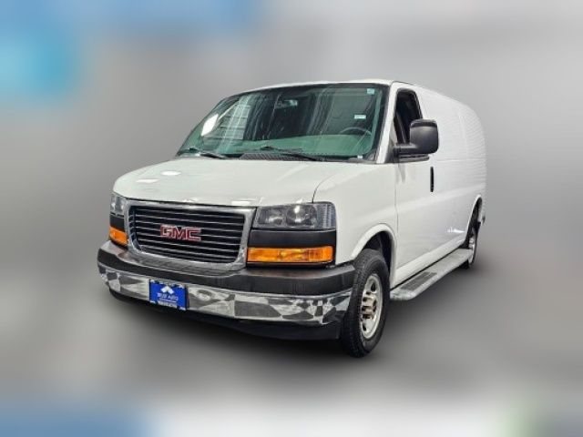 2020 GMC Savana Base