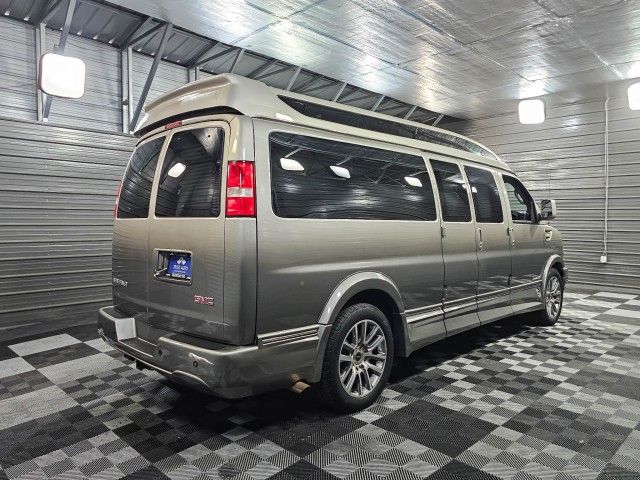 2020 GMC Savana Base