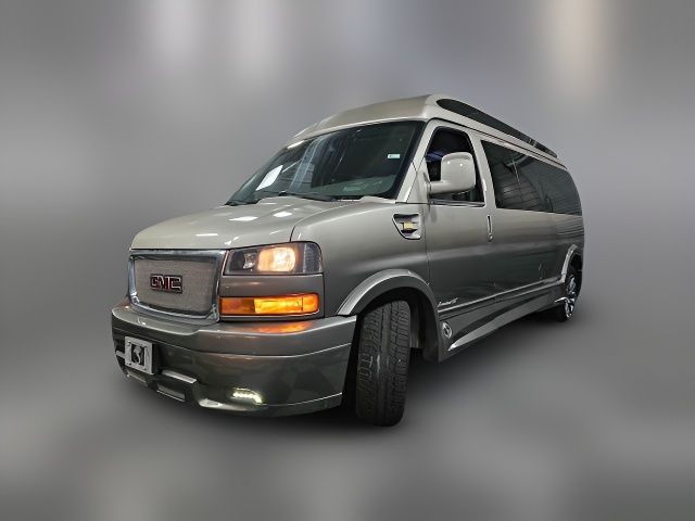 2020 GMC Savana Base