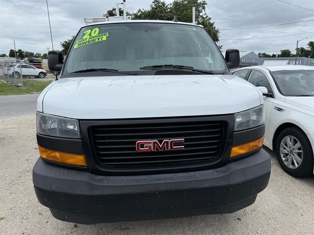 2020 GMC Savana Base
