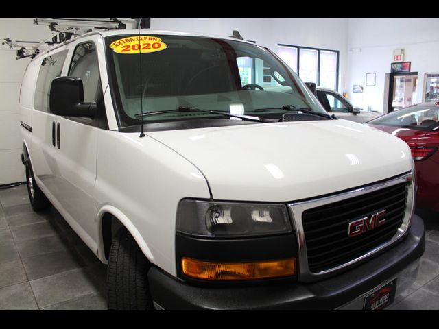2020 GMC Savana Base