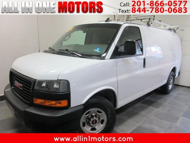2020 GMC Savana Base