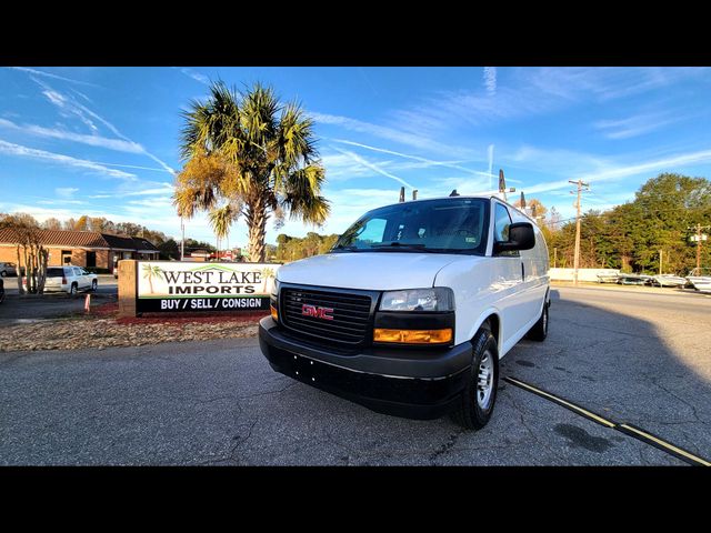 2020 GMC Savana Base
