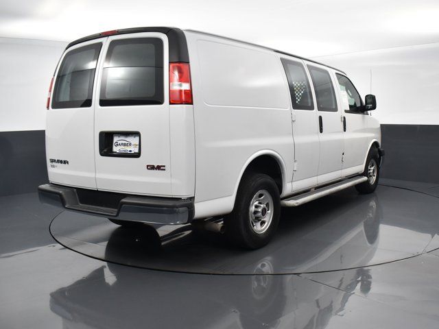 2020 GMC Savana Base