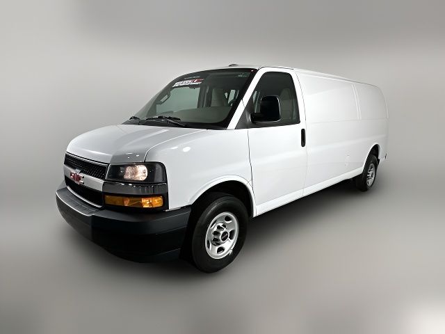 2020 GMC Savana Base