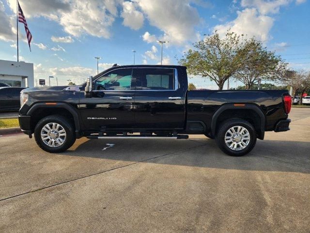 2020 GMC Sierra 2500HD Denali