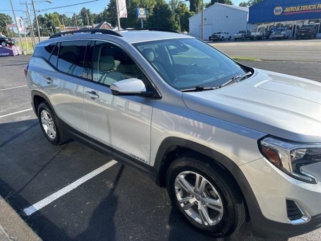 2020 GMC Terrain SLE