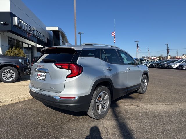 2020 GMC Terrain SLT