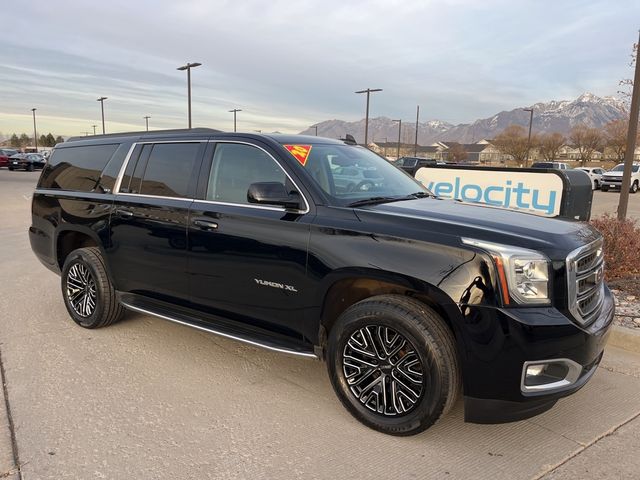 2020 GMC Yukon XL SLT