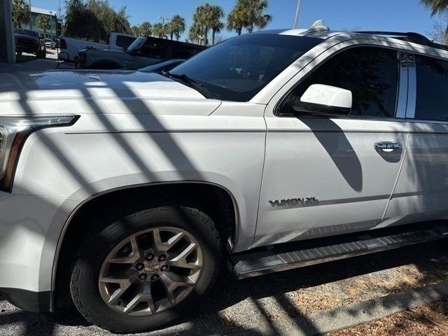 2020 GMC Yukon XL SLT