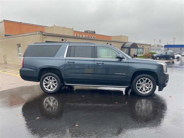 2020 GMC Yukon XL SLT