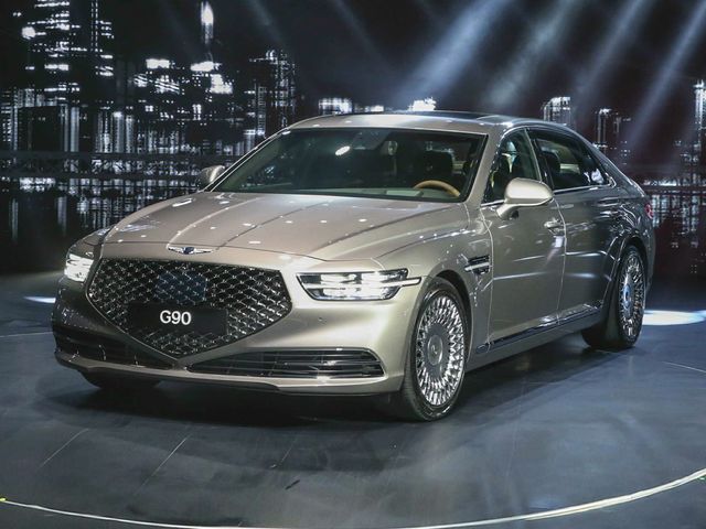 2020 Genesis G90 5.0L Ultimate