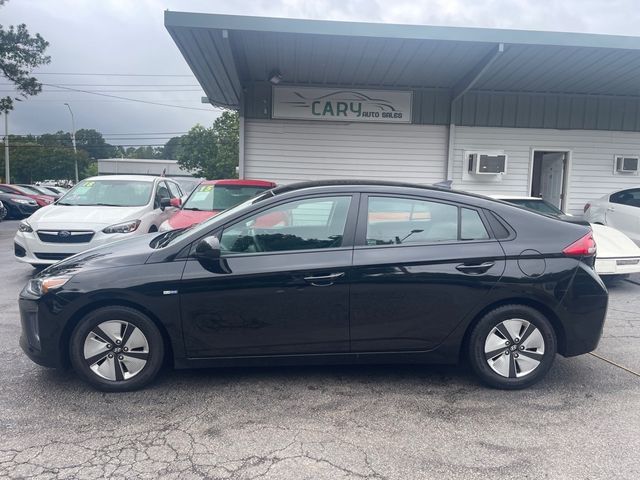 2020 Hyundai Ioniq Hybrid Blue