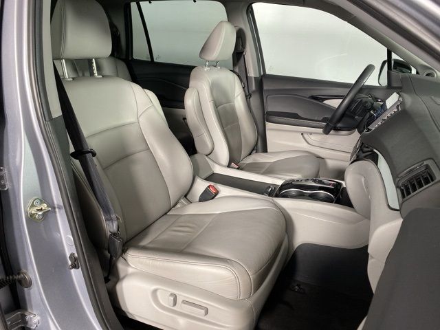 2020 Honda Pilot Touring 8-Passenger