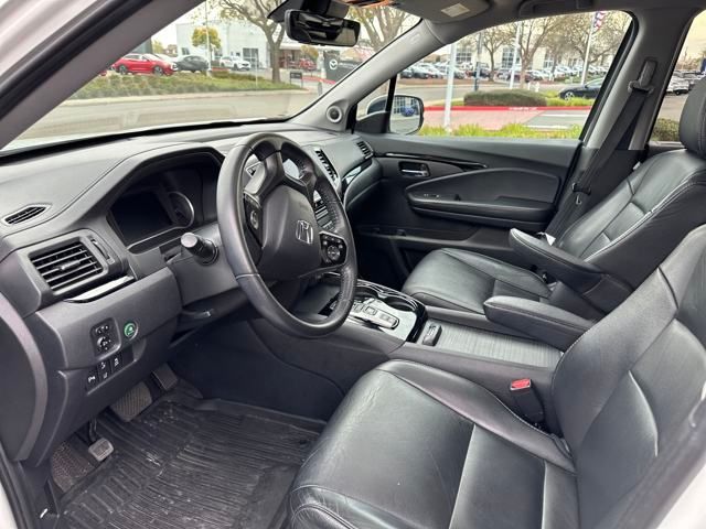 2020 Honda Pilot Touring 8-Passenger
