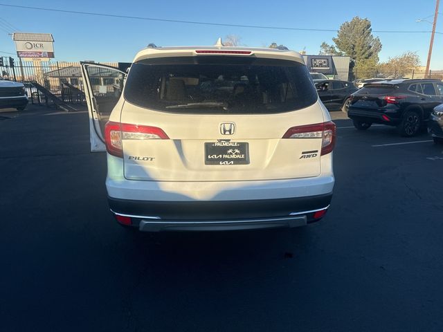 2020 Honda Pilot Touring 8-Passenger