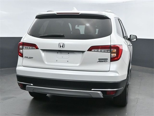 2020 Honda Pilot Touring 8-Passenger