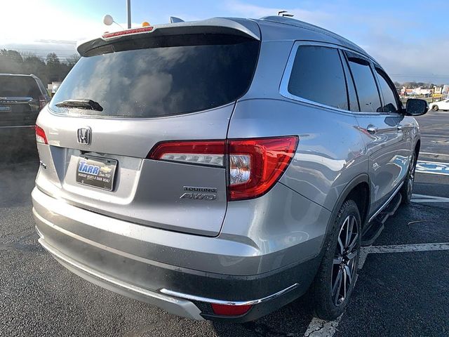 2020 Honda Pilot Touring 8-Passenger