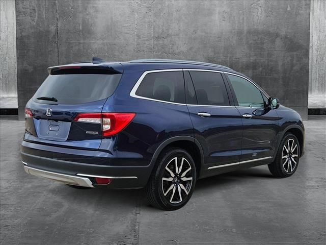 2020 Honda Pilot Touring 8-Passenger