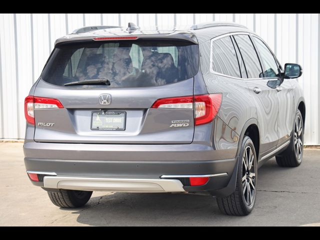 2020 Honda Pilot Touring 8-Passenger