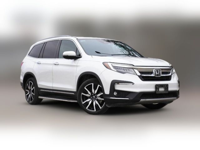 2020 Honda Pilot Touring 8-Passenger