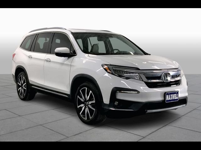 2020 Honda Pilot Touring 8-Passenger