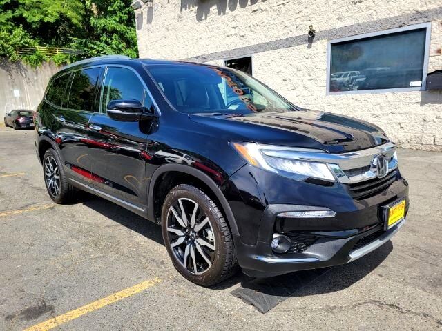 2020 Honda Pilot Touring 8-Passenger