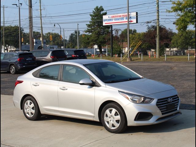 2020 Hyundai Accent SE