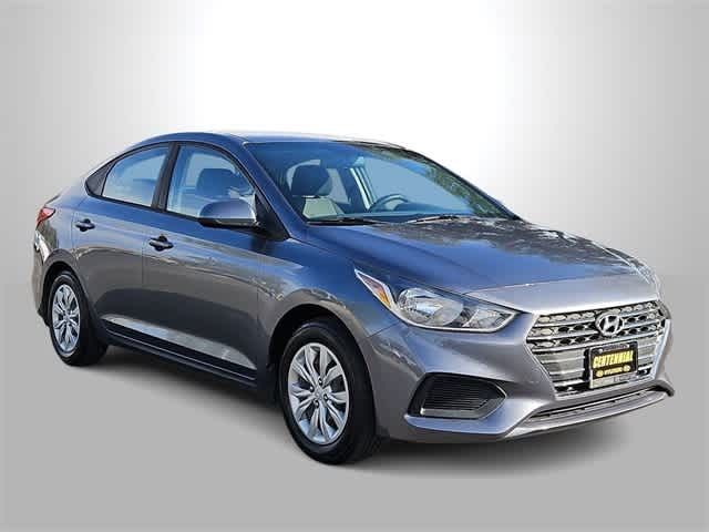 2020 Hyundai Accent SE