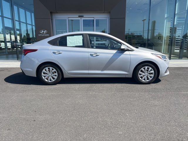 2020 Hyundai Accent SE