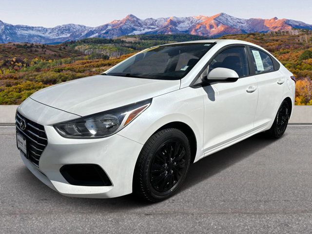 2020 Hyundai Accent SE