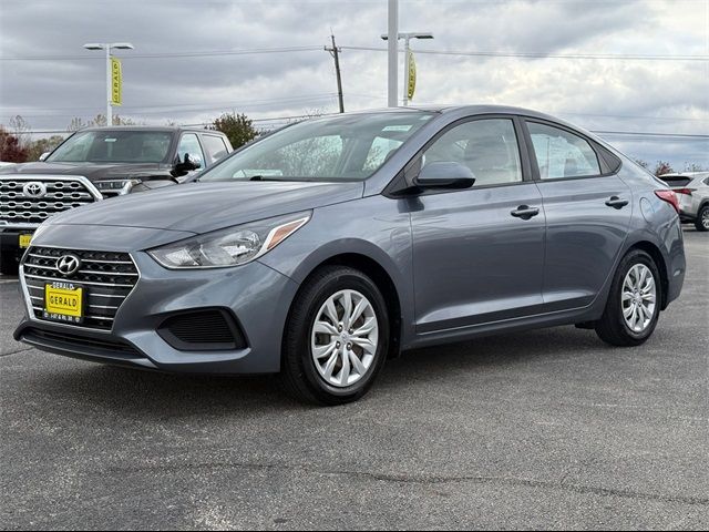 2020 Hyundai Accent SE