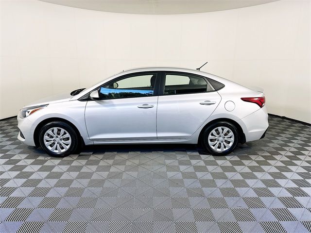 2020 Hyundai Accent SE