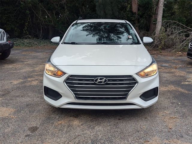 2020 Hyundai Accent SE