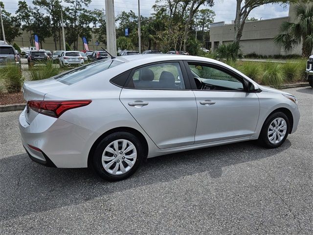 2020 Hyundai Accent SE