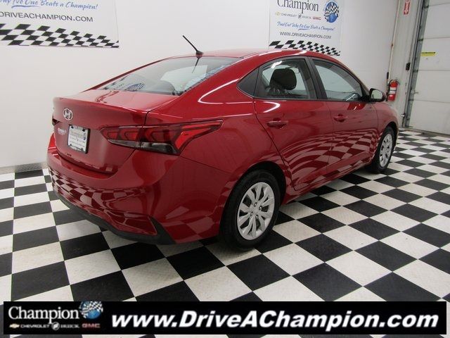 2020 Hyundai Accent SE